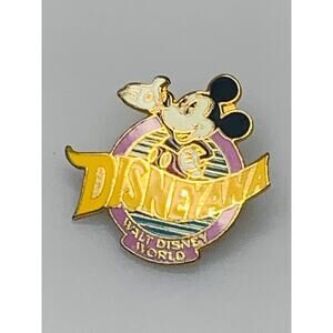Disneyana Walt Disney World Collector Pin